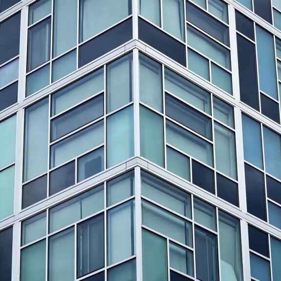 Алюминиевые витражи Алюминиевые витражи